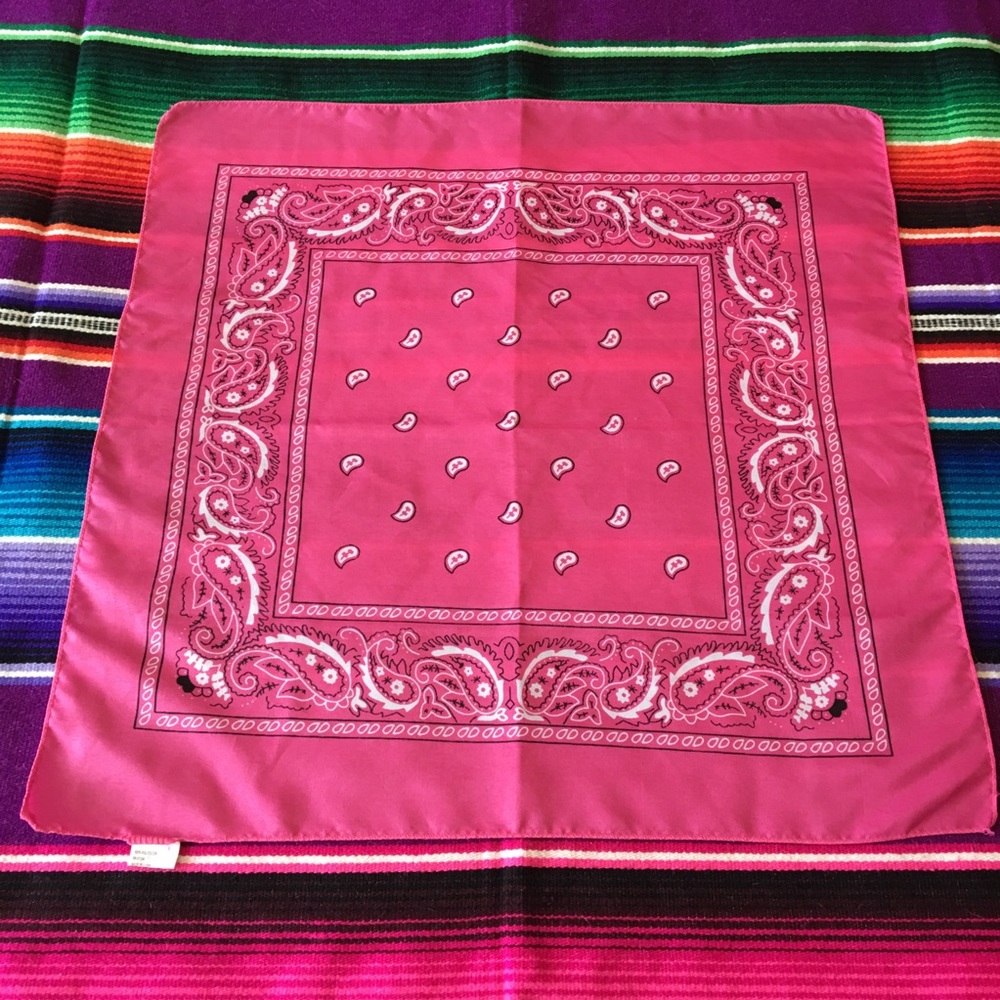 Silky pink bandana! 💞